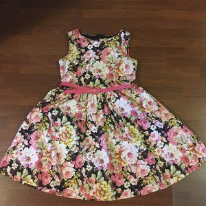 LindyBop flit and flare floral dress